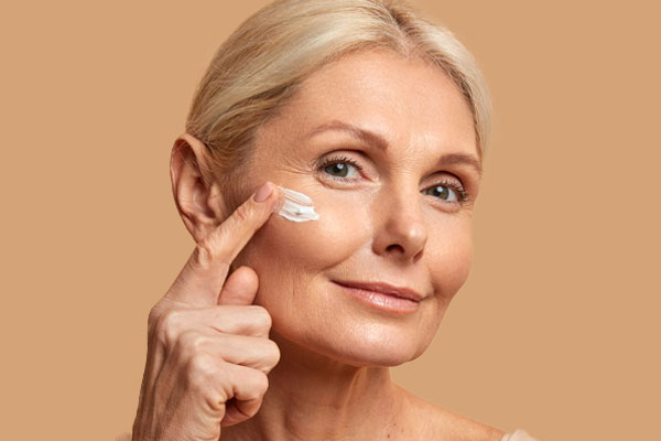 بررسی چند کرم ضد چروک خارجی